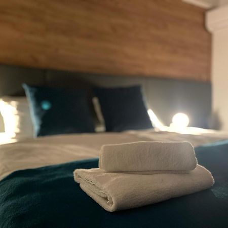 Fazana City Rooms With Free Parking Esterno foto