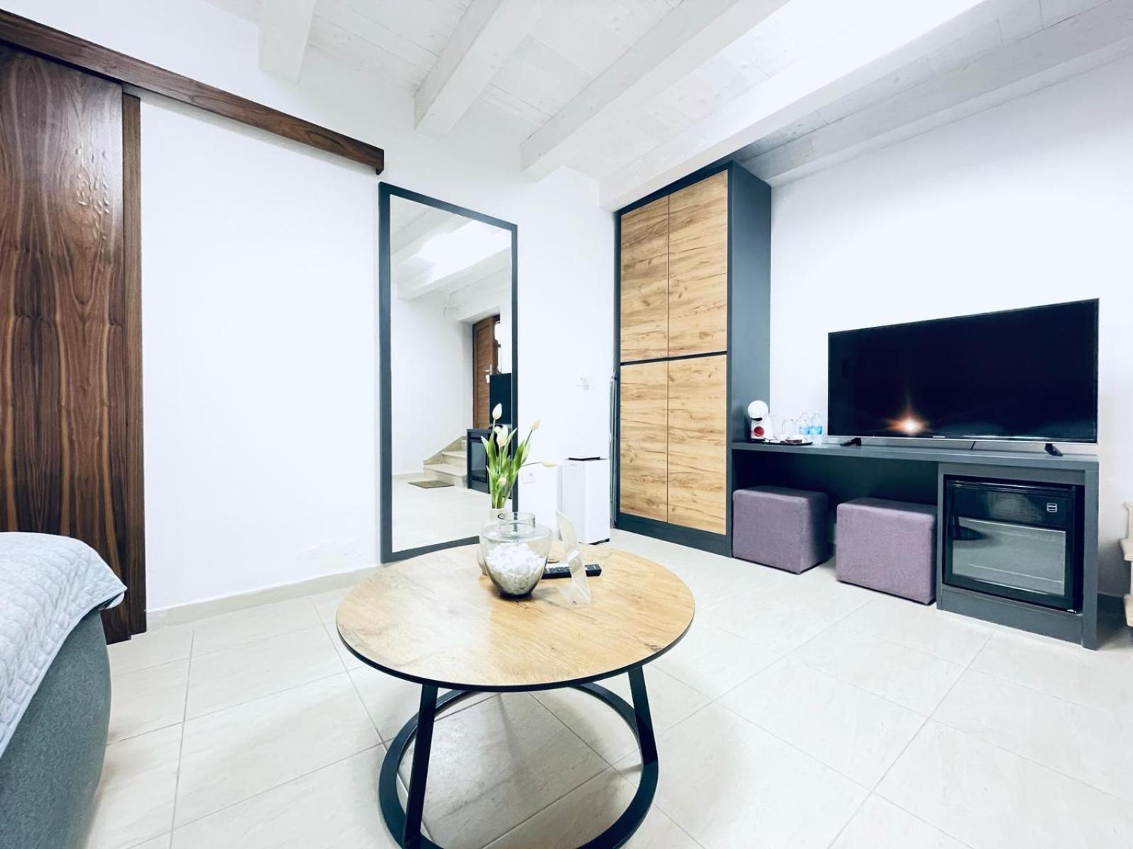 Fazana City Rooms With Free Parking Esterno foto