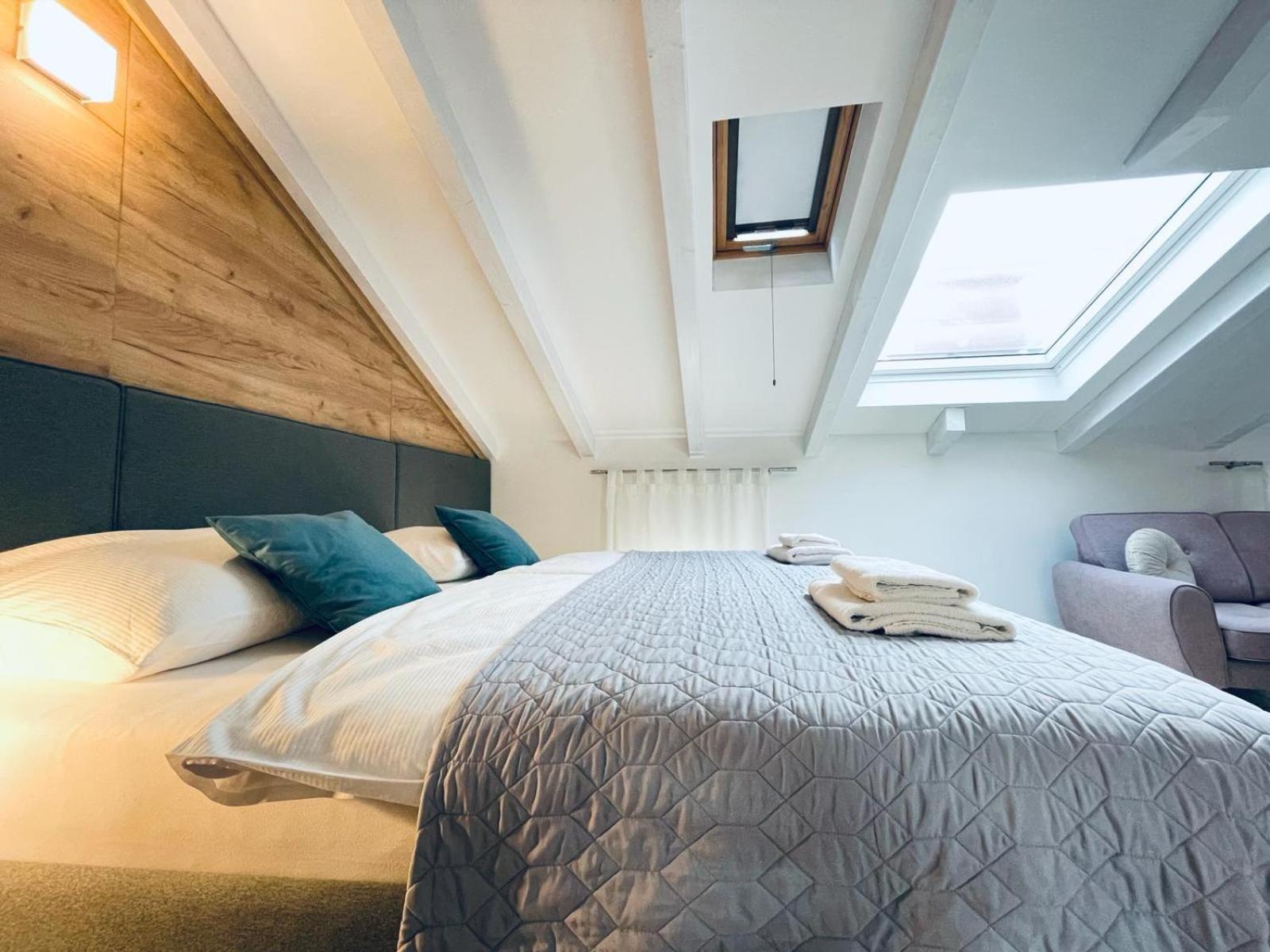 Fazana City Rooms With Free Parking Esterno foto
