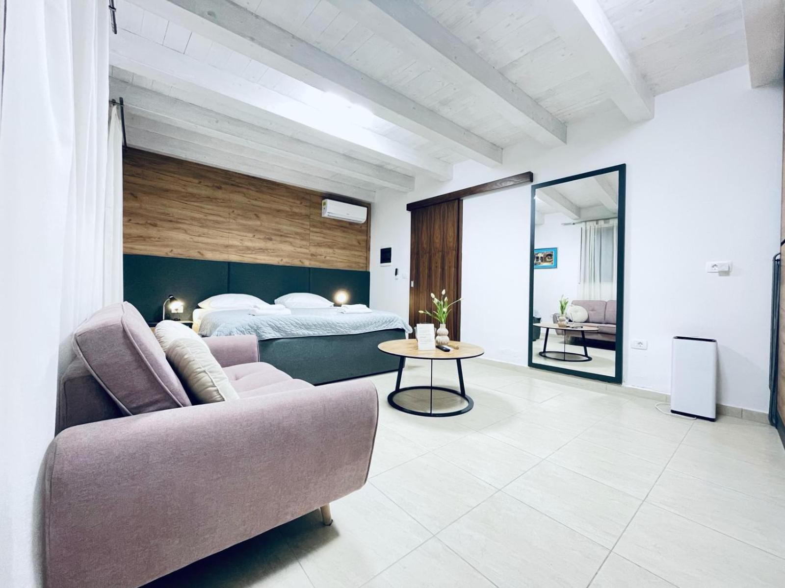Fazana City Rooms With Free Parking Esterno foto